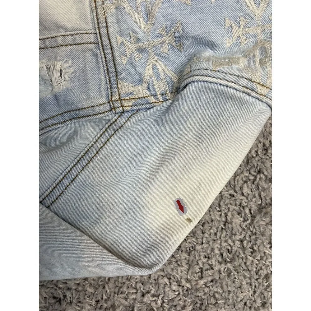 Forever 21 Jacket Women S Blue Denim Aztec Embellished Distressed Trucker‎ A+